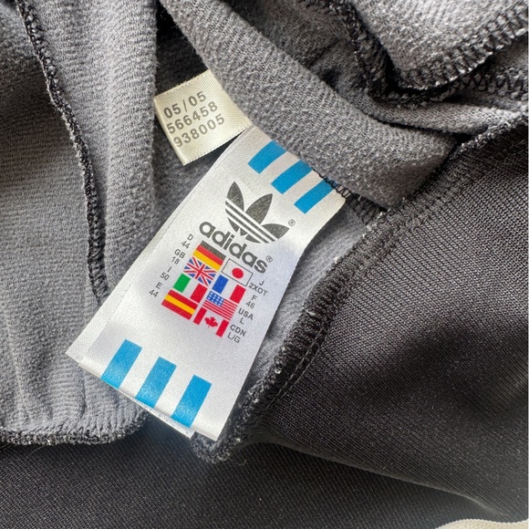 Adidas Zip-Up Active Sweater - Black/White - Lightweight- Size: Large - Picture 7 of 9